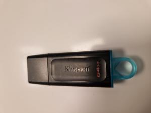 CS956/2024  KINGSTON USB KEY